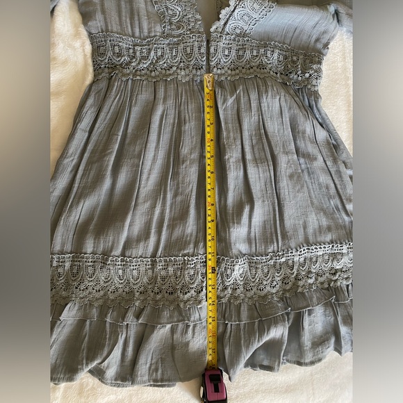 Everyday Chic Boutique Dress - Picture 5 of 8